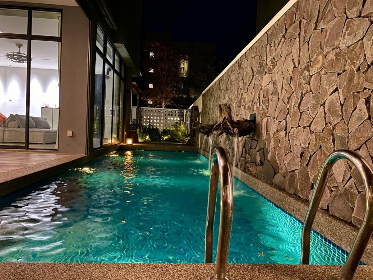 Ikiru 18 Private Saltwater Pool Villa, 3 Ensuite Br, Outdoor Bbq, 5 Mins To Beach Pantai Cenang  Exterior foto