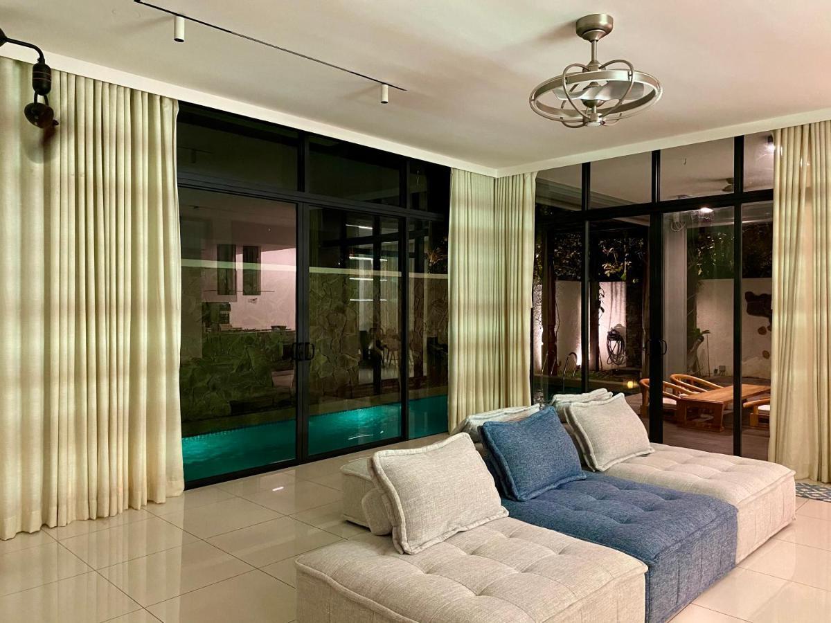Ikiru 18 Private Saltwater Pool Villa, 3 Ensuite Br, Outdoor Bbq, 5 Mins To Beach Pantai Cenang  Exterior foto