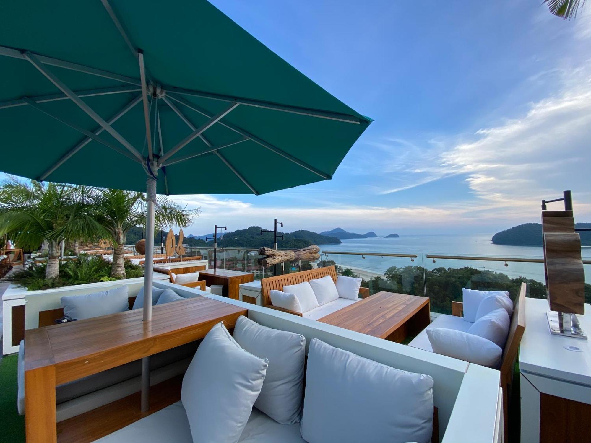 Ikiru 18 Private Saltwater Pool Villa, 3 Ensuite Br, Outdoor Bbq, 5 Mins To Beach Pantai Cenang  Exterior foto